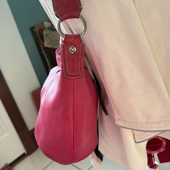 Coach Soho pleated hobo bag shoulder bag Crescent shaped leather pink vintage - Picture 5 of 17